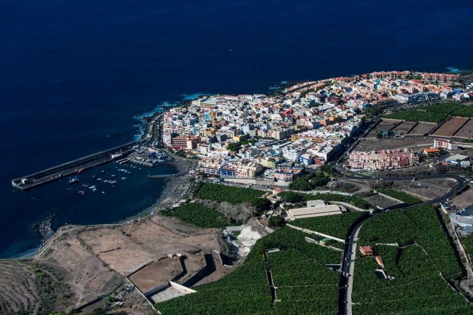 Adeje: Scenic Tenerife Helicopter Flight - In the air: what the experience feels like moment to moment