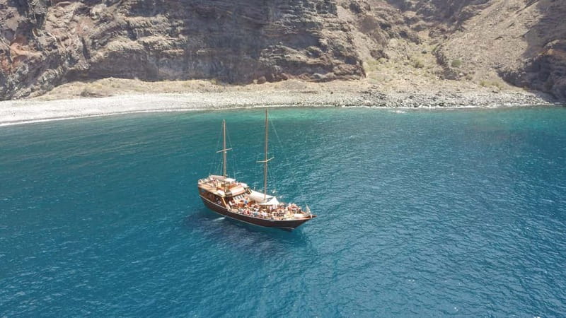 Adeje: Whale Watching Tour to Los Gigantes with lunch & swim - Lunch in a Bay, then Straight into the Water