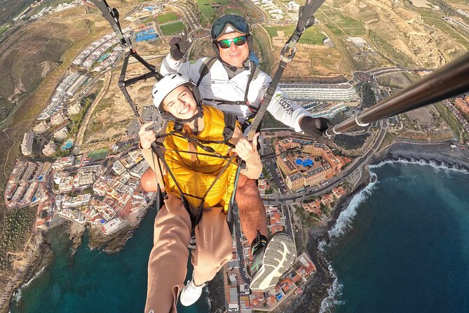 BRONZE tandem paragliding flight in South Tenerife, free pick up - Getting Ready to Fly: Harness Comfort and the Launch Moment