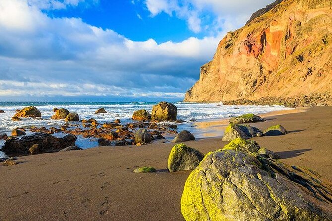 Full Day Guided Tour to La Gomera from Tenerife - San Sebastián de La Gomera: history in old-town pacing
