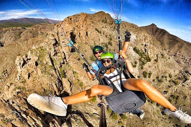 GOLD paragliding flight including videos/photos, t-shirt and a bottle of Cava - What the Gold tandem flight feels like over Tenerife