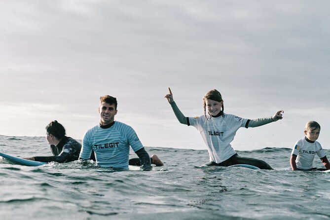 Group Surf Lesson at Playa de las Américas - In the Water: Waves, Crowds, and How Riding Time Varies