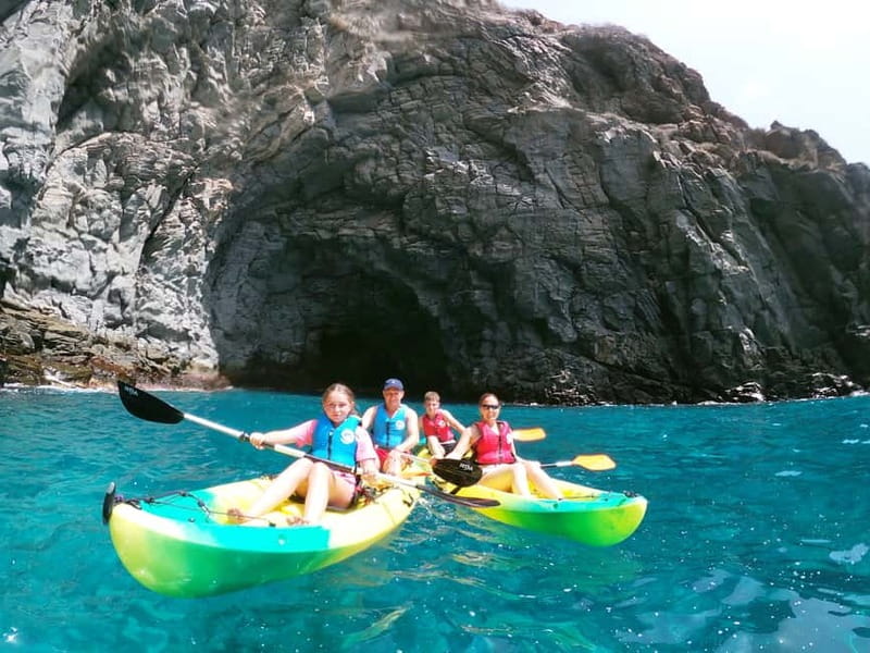 Los Cristianos: Kayak and Snorkel with Turtles and Photos - Meet at Shaka Surf Tenerife: Gear Up Without Stress