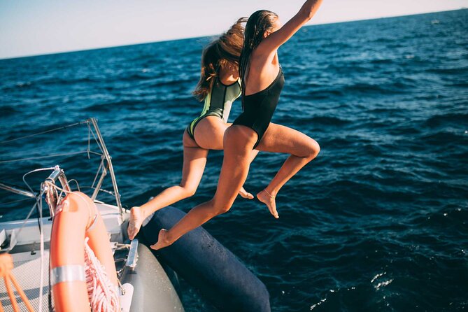 Luxury Catamaran Cruise with Brunch and Unlimited Drinks - Swimming and Relaxing: How to Use the Time Once You’re Out There