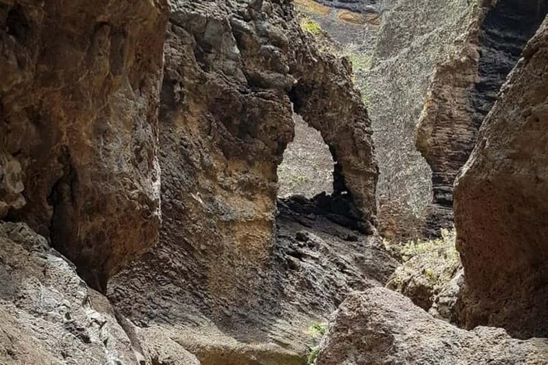 MASCA GORGE Trail: Guided Hike - Getting back: bus ride, Santiago time, and the coffee option