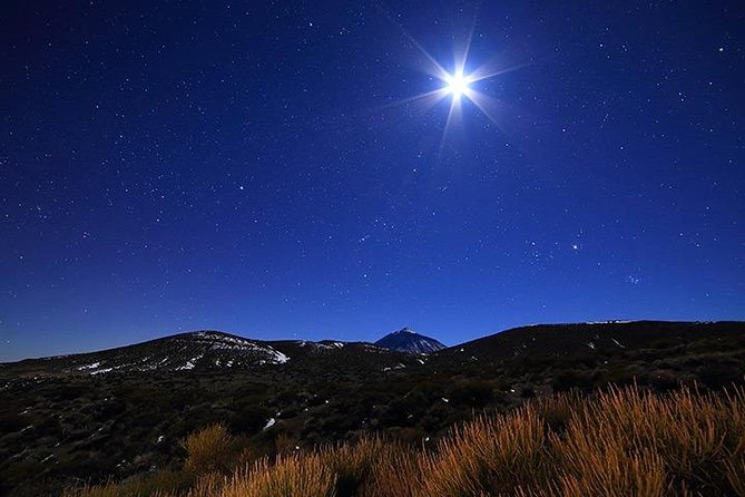 Mount Teide Night Tour: Stargazing, Dinner and Hotel Pick up - Entering Teide National Park after dark: crater views and real darkness
