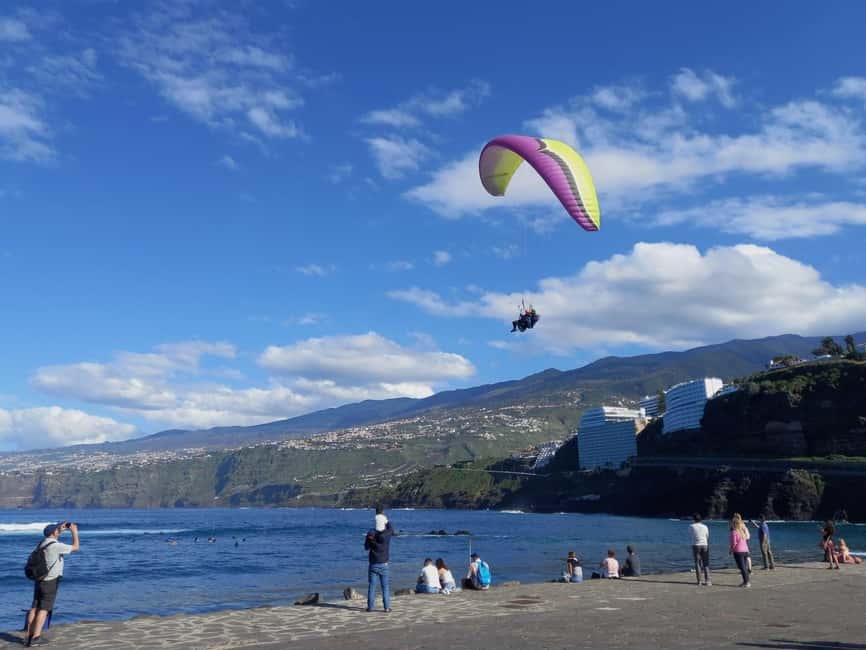 Paragliding in Puerto de la Cruz: start from 2200m high - Tandem flight time: 25–35 minutes of sky above the Orotava valley