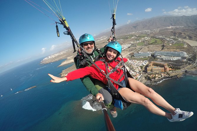 Paragliding Tandem Flight over Costa Adeje with FREE pick up!!! - Tandem paragliding for beginners: what safety and stability really mean