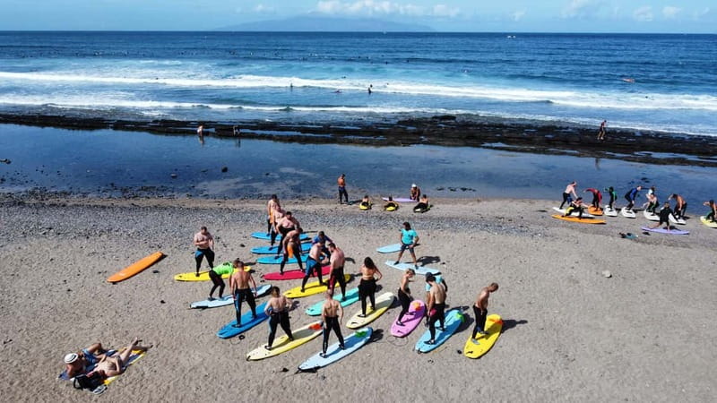 Playa de las Americas: lezione di surf con tutto incluso - Surf lessons in Playa de las Américas: why this setup works