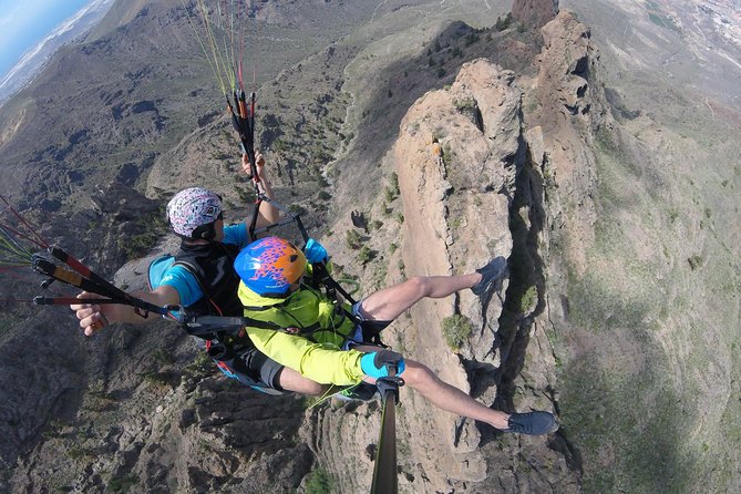 Premium Paragliding in Tenerife : Photos, videos and pickup included - It’s Over in About Two Hours: Why That Duration Works