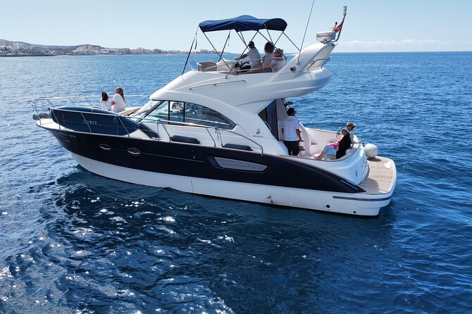 Private Luxury Motor Boat 2, 3 and 4 Hour Charters - 3-hour private charter: more time to actually enjoy the water