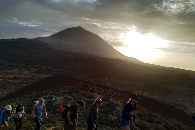 PRIVATE TOUR Teide National Park: Hiking and Stargazing - Price and value: when $239.65 per person feels fair