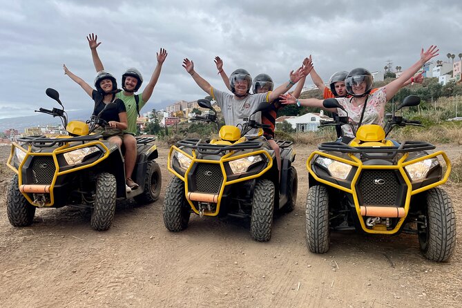 Puerto de la Cruz: Off-Road Adventure in Quad, Snack and Photos - Gear and comfort: helmet, oilskin, and how photos fit in