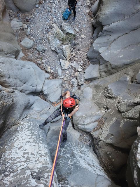 Santa Cruz de Tenerife: Vilaflor Canyoning Tour - Key highlights you’ll feel right away