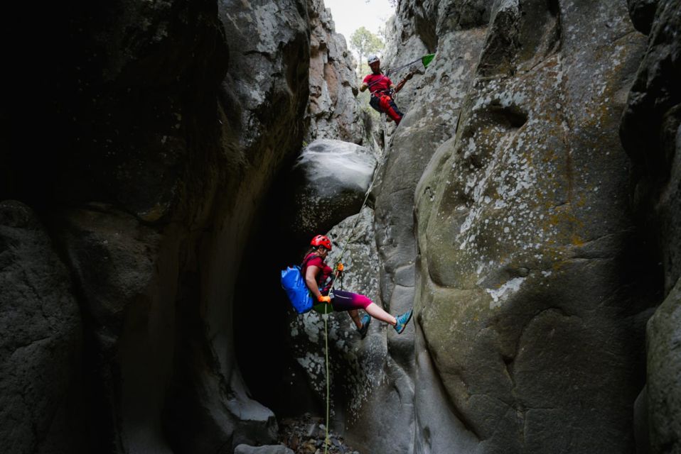 Santa Cruz de Tenerife: Vilaflor Canyoning Tour - What to pack: warm clothes, shoes, and the little items people forget