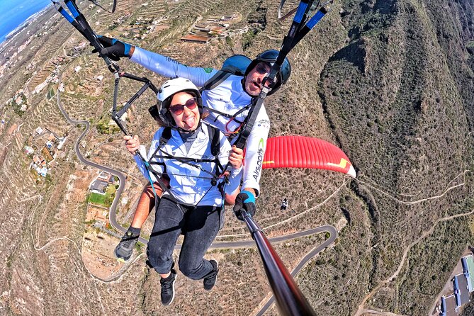 SILVER 1000m paragliding tandem flight above South Tenerife - Harness, Helmet, and GoPro Setup: Quick Prep Done Right
