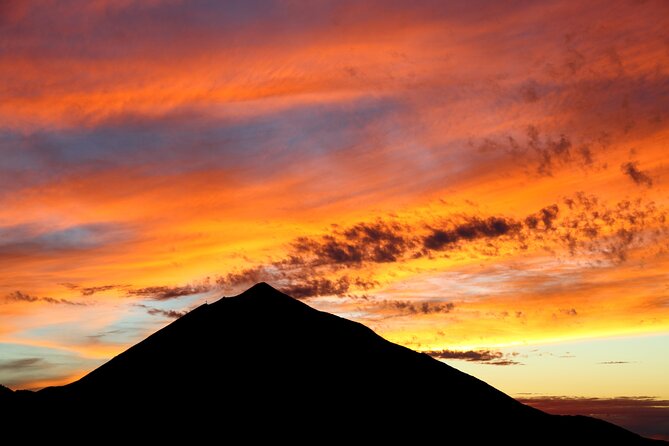 Sunset and stargazing from Teide - Getting there: A/C van, group size, and where the day ends
