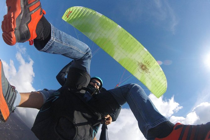 Tandem paragliding in Tenerife - Meeting Sky of Tenerife and Getting Ready to Fly