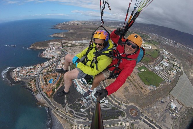 Tandem paragliding in Tenerife - Landing and Heading Back: Ending on a High Note