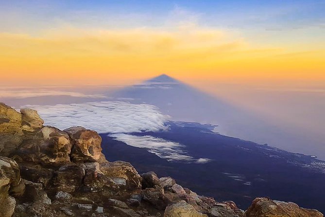 Teide National Park Sunset & Stargazing with Dinner (Star Safari) - The sea-of-clouds moment at Montaña Samara