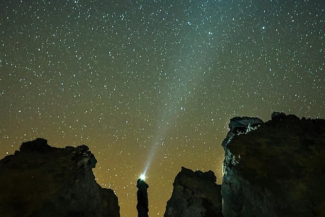 Teide National Park Sunset & Stargazing with Dinner (Star Safari) - Dinner at Restaurante 7 Cañadas: warm food in a high place