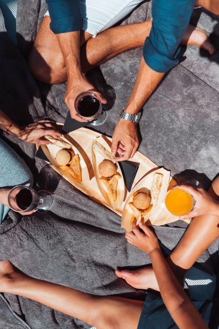 Tenerife: Catamaran Cruise with Brunch and Unlimited Drinks - Brunch and unlimited drinks: what’s included and what costs extra