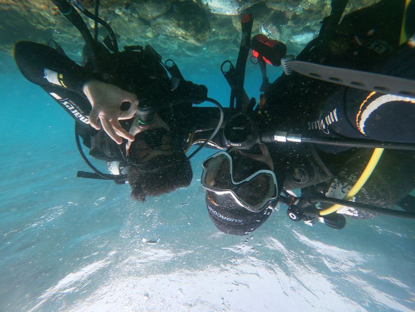 Tenerife: Costa Adeje Private Diving Lesson Experience - Photos and video: capture the moment without forgetting safety