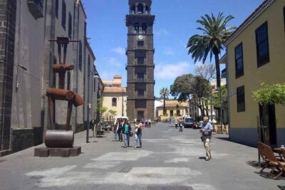 Tenerife Gastronomy Tour with Two Winery Visits and 4-Course Lunch - San Cristóbal de La Laguna Walk: Free Time With a Guided Start