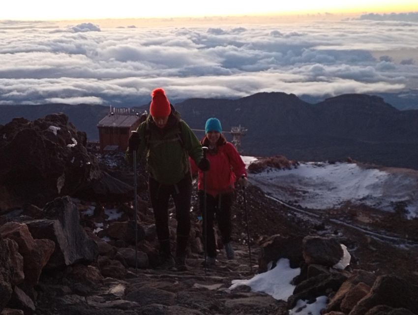 Tenerife: Guided Hike to the Peak of Mount Teide - The Big View: Gran Canaria, La Gomera, El Hierro, La Palma, and the Atlantic