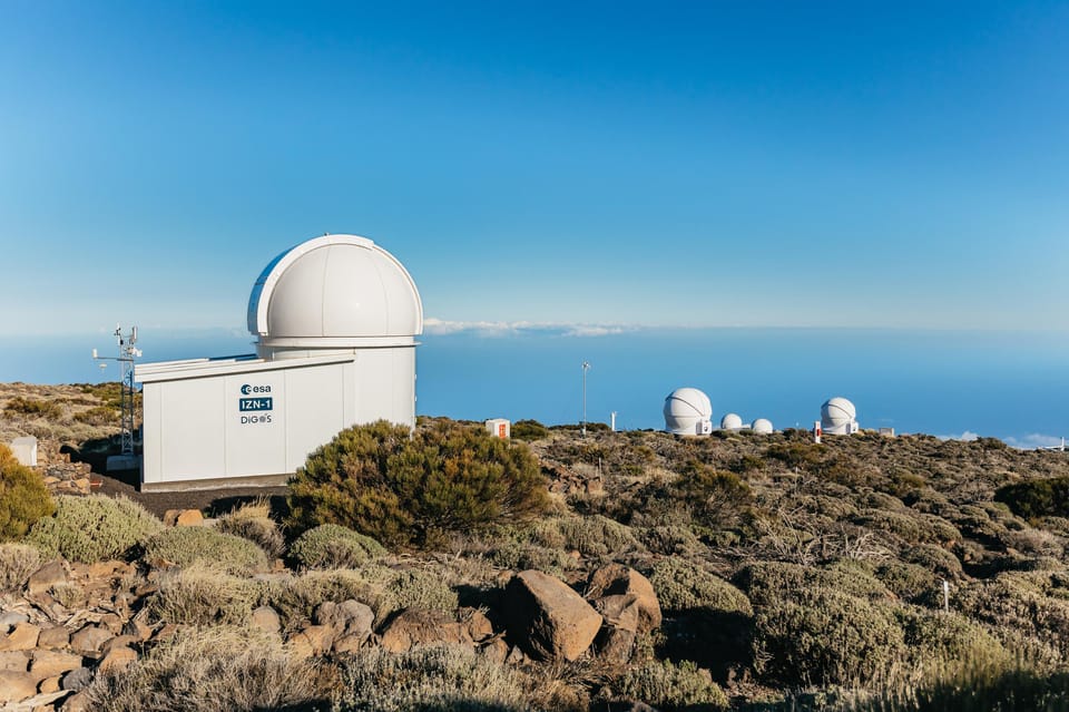 Tenerife: Mount Teide Observatory Guided Tour - Night Telescope Stop: The Big Scopes Feel Different Up Close