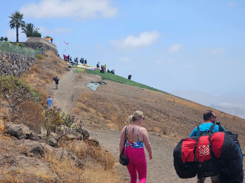 Tenerife: Paragliding with National Champion Paraglider - Why Tenerife paragliding feels different over Adeje