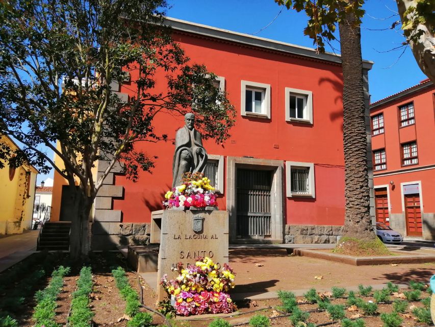 Tenerife: Santa Cruz, La Laguna and Anaga Tour - The guides: multilingual help that can make or break the walk