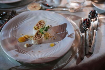 Tenerife: Scandal Dinner Show Entry Ticket and 5-Course Meal - Timing and check-in: how to avoid awkward delays