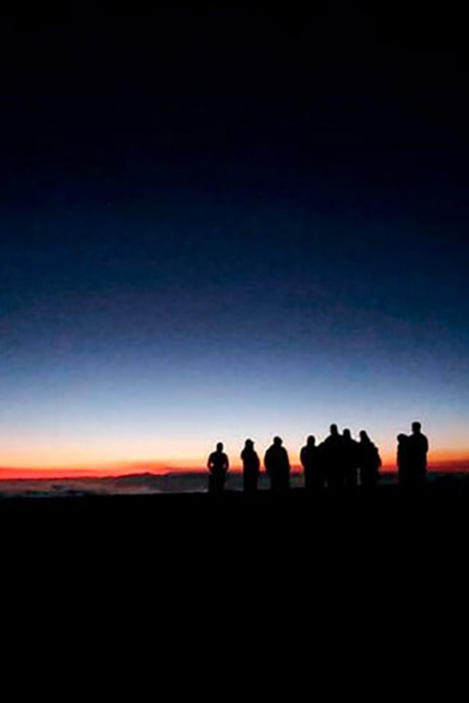 Tenerife: Sunset Night Tour and Stargazing at Teide + Dinner - Stop 2–4: Bus time plus a café reset