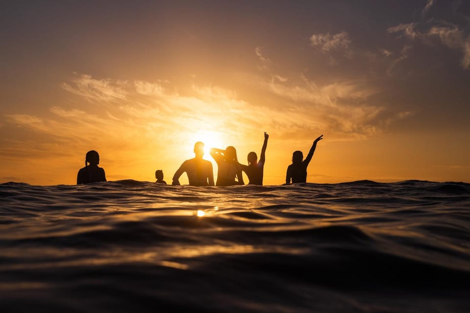 Tenerife: Surf Lesson at Playa de Las Americas - Meeting point at Local 61: get oriented before you hit the stairs