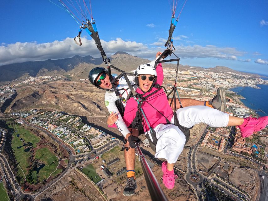 Tenerife: Tandem Paragliding Flight - Taking Off from the Hillside and Reading the Air Together