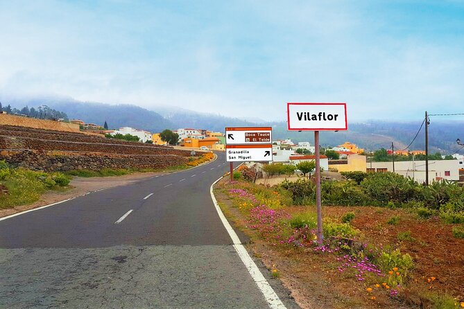 Volcano Teide - Masca ravine. Guided Tour from Puerto de la Cruz - Tenerife - Los Roques de Garcia: A 30-Minute Viewpoint with Old-School Fame