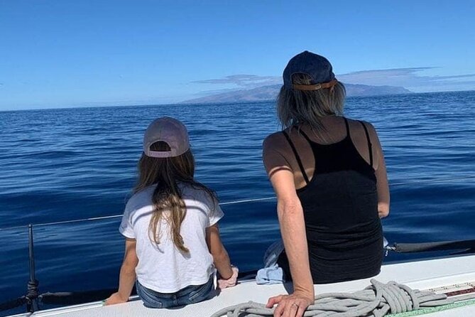 Whale and Dolphin Watching Yacht Trip in Puerto Colon - Food and Drinks: The Yacht-Trip Perk That Actually Matters