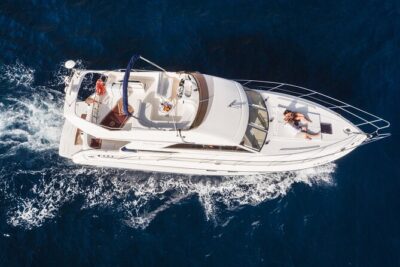 Whales and Dolphins excursion on a Luxury Yacht in Canary Islands - The 3-hour Tenerife route: from Teide coastline to Los Cristianos cliffs